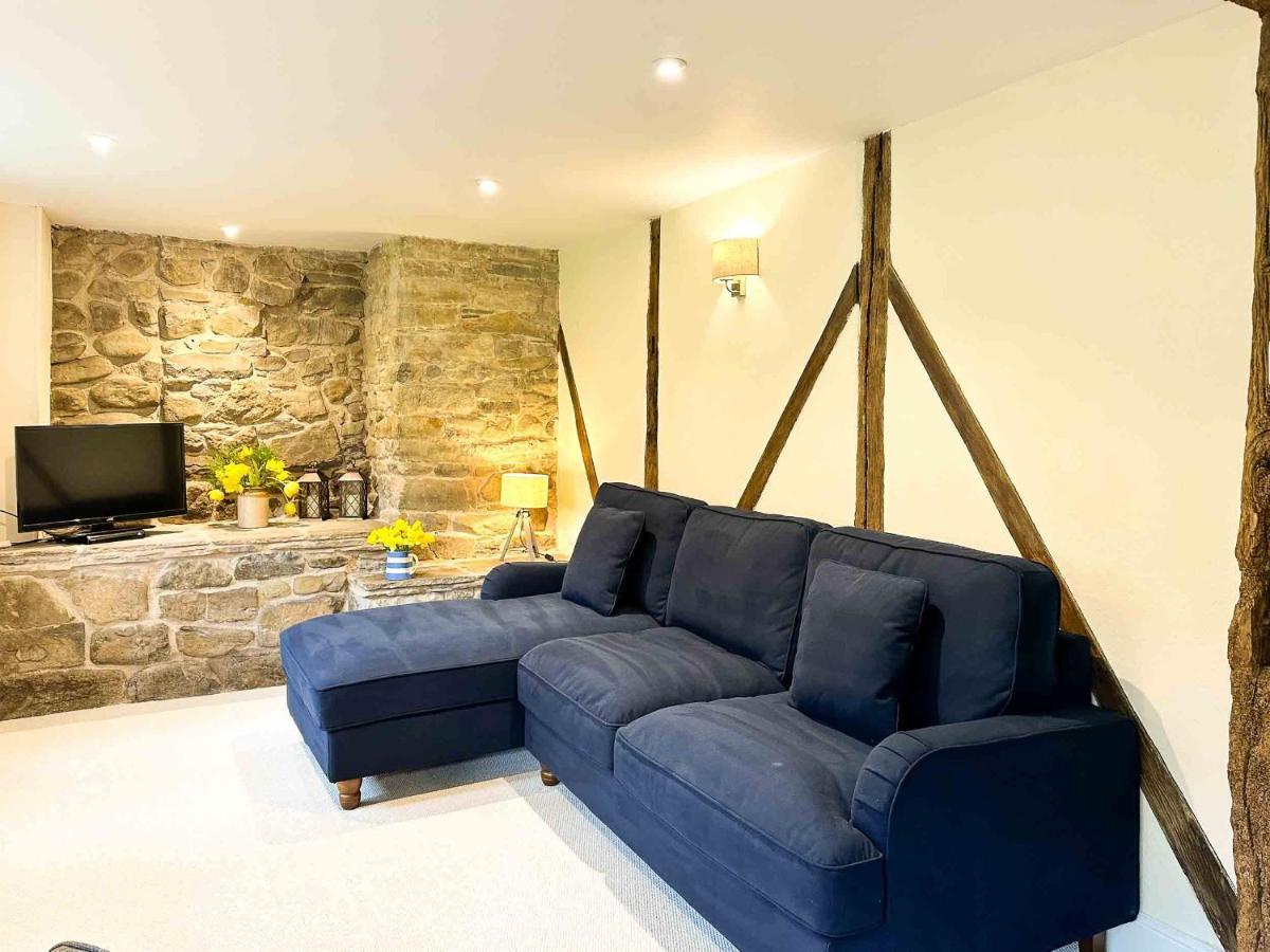 Lake Cottages At Cwm Chwefru Llanafan-fawr Bagian luar foto
